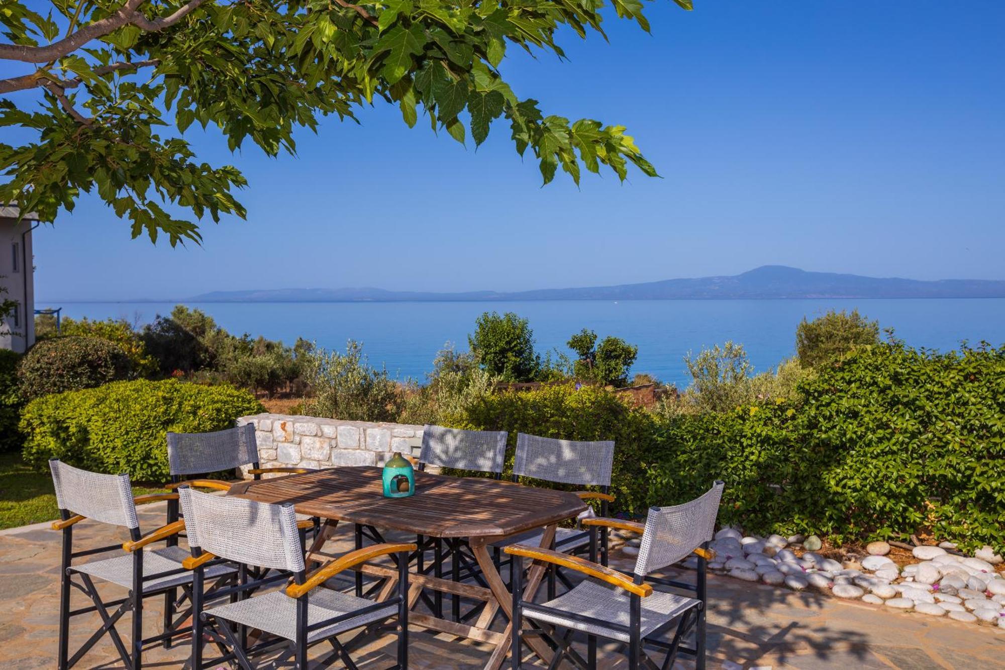 Messinian Blue Seaside Villa Καλαμάτα Εξωτερικό φωτογραφία