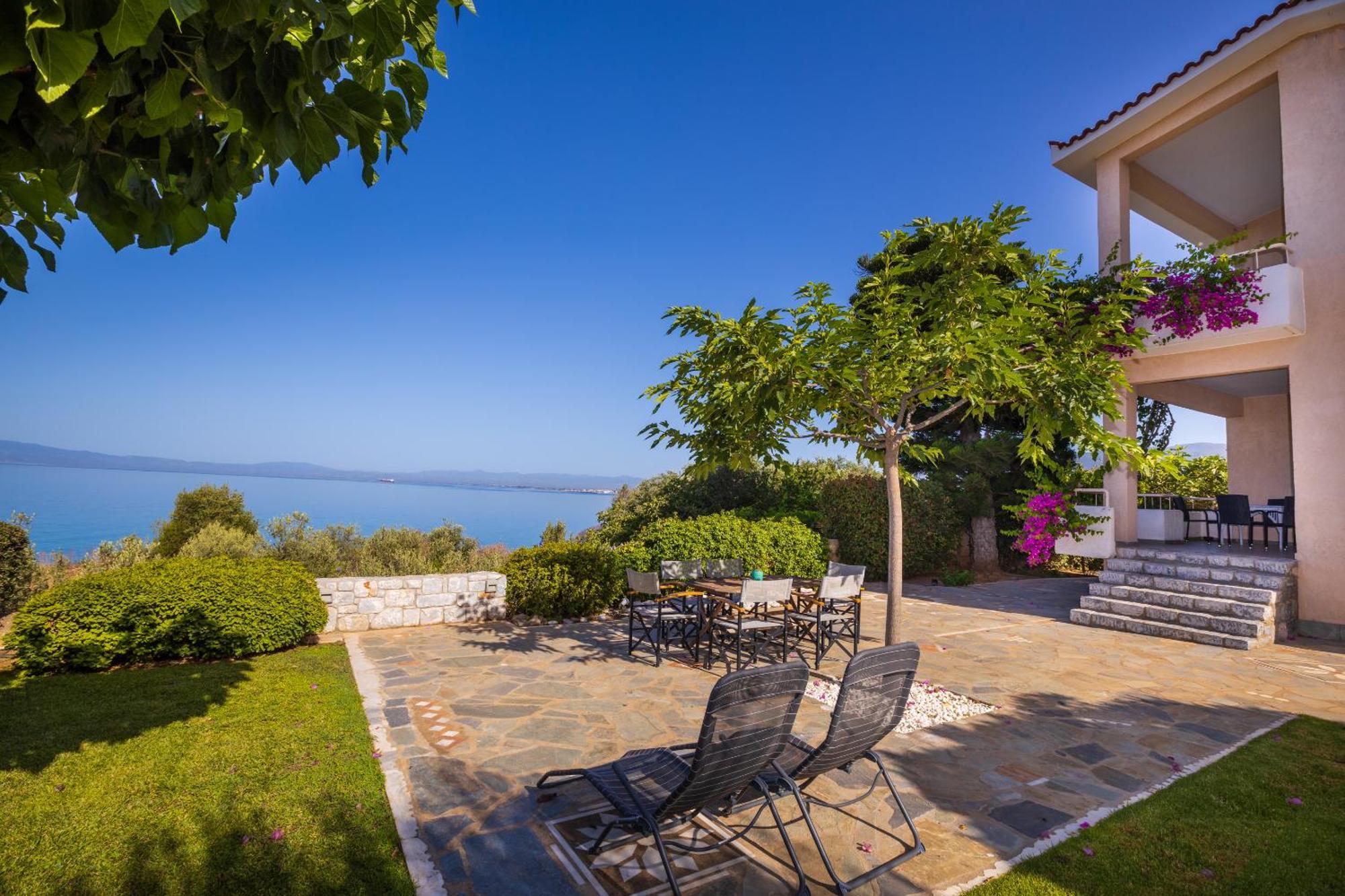 Messinian Blue Seaside Villa Καλαμάτα Εξωτερικό φωτογραφία
