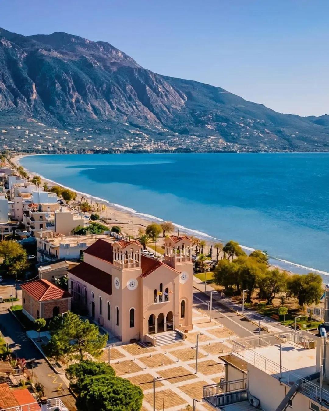 Messinian Blue Seaside Villa Καλαμάτα Εξωτερικό φωτογραφία