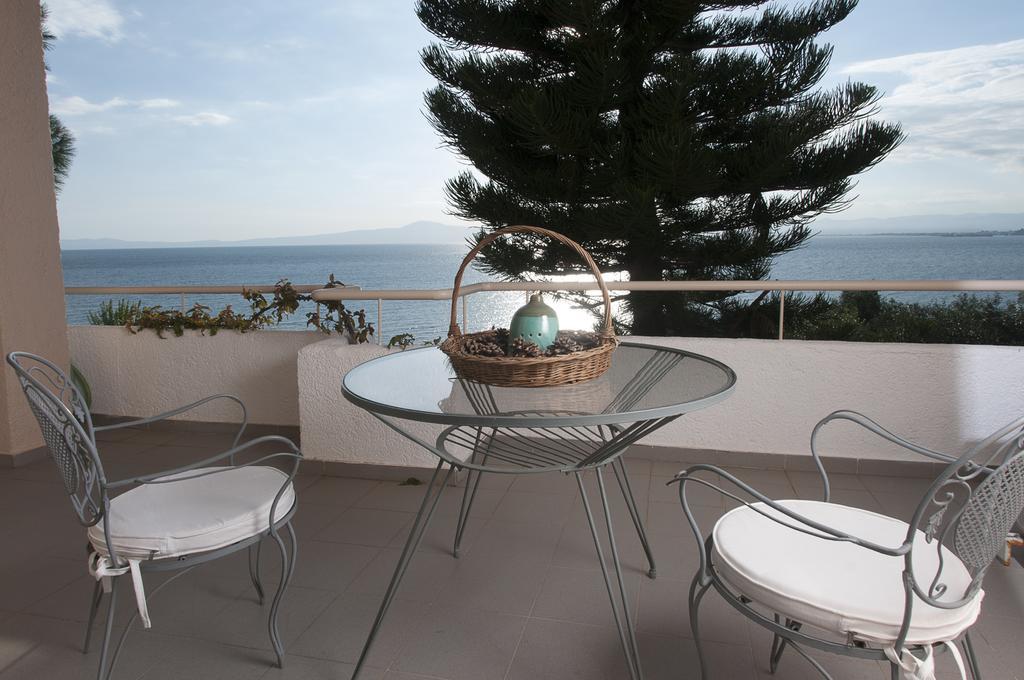 Messinian Blue Seaside Villa Καλαμάτα Εξωτερικό φωτογραφία