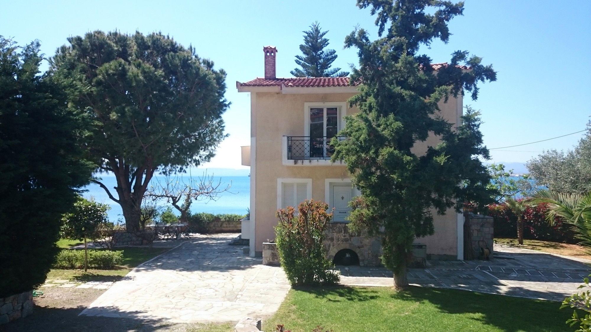 Messinian Blue Seaside Villa Καλαμάτα Εξωτερικό φωτογραφία