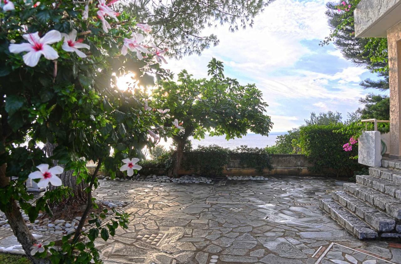 Messinian Blue Seaside Villa Καλαμάτα Εξωτερικό φωτογραφία