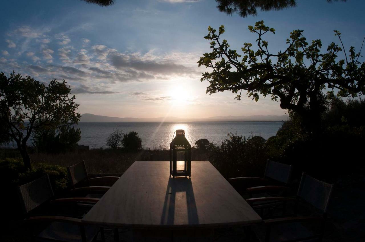 Messinian Blue Seaside Villa Καλαμάτα Εξωτερικό φωτογραφία